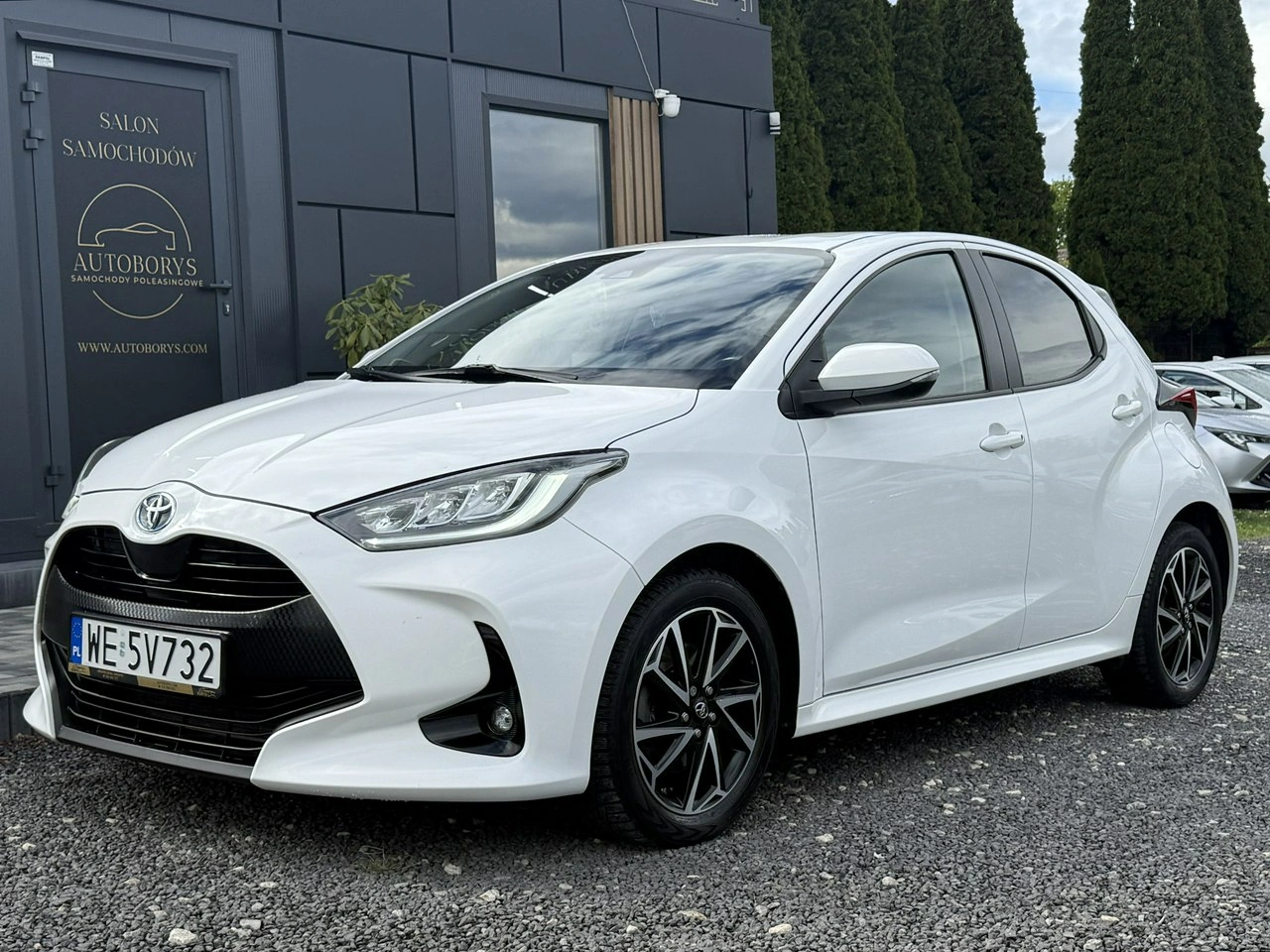Toyota Yaris - Zdjęcie 4