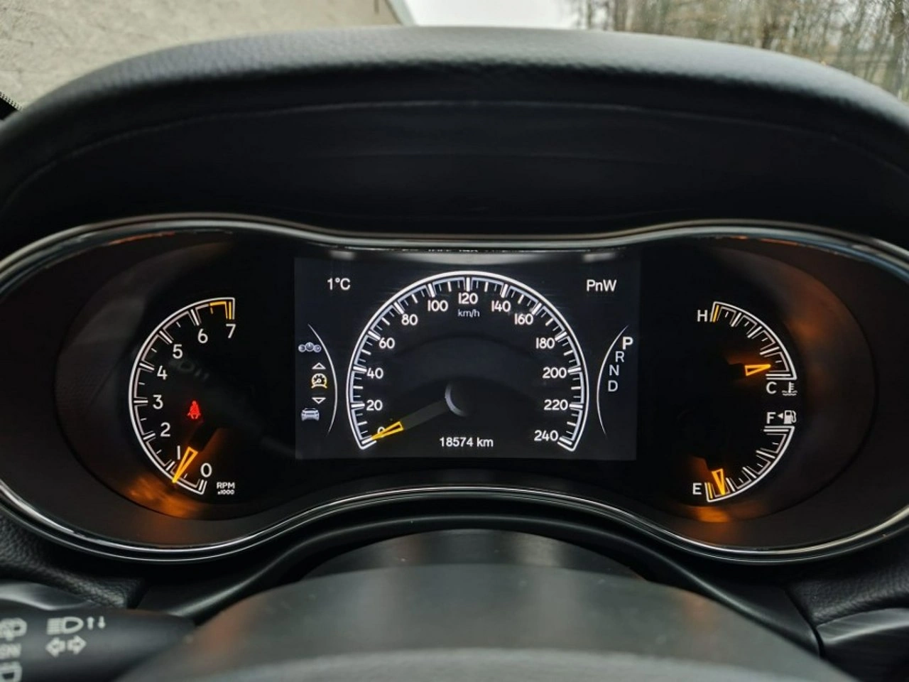 Jeep Grand Cherokee - Zdjęcie 12