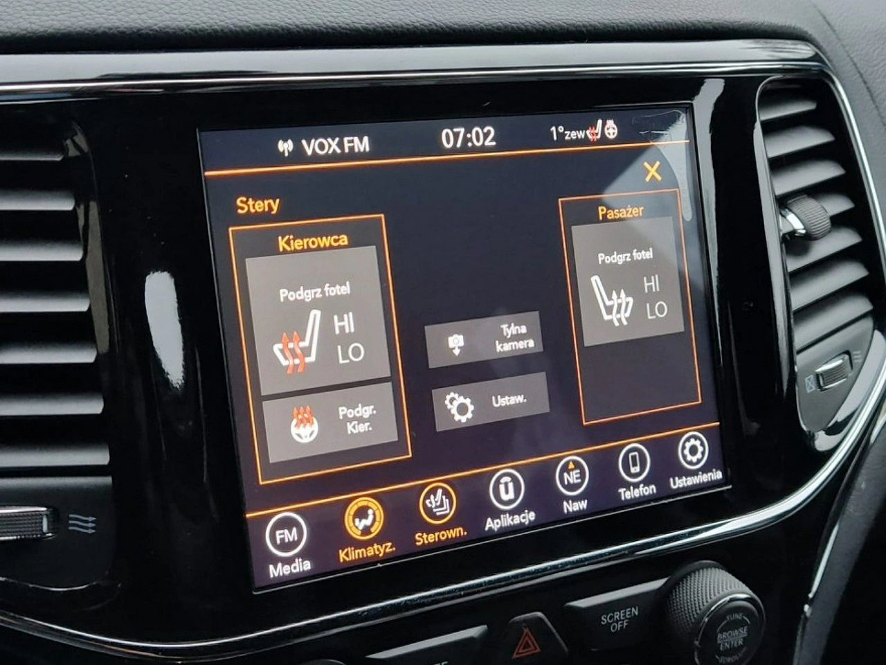 Jeep Grand Cherokee - Zdjęcie 19