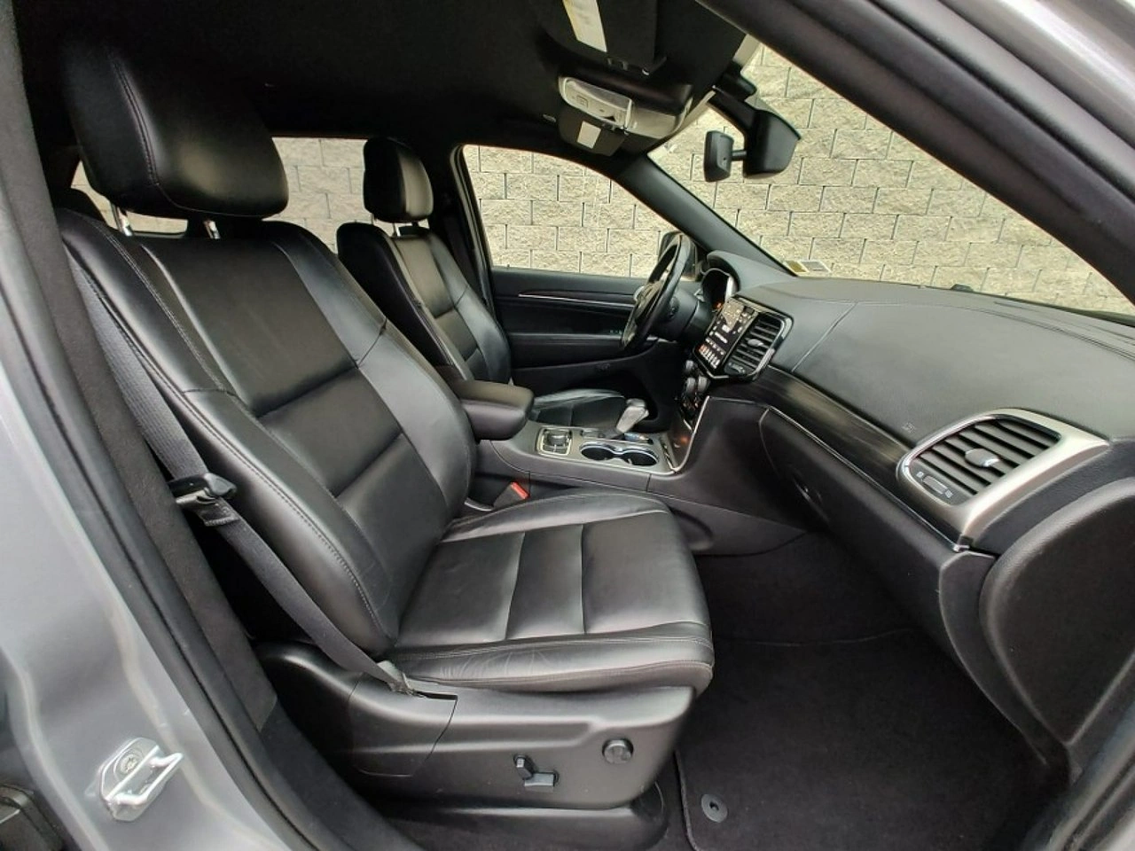 Jeep Grand Cherokee - Zdjęcie 9