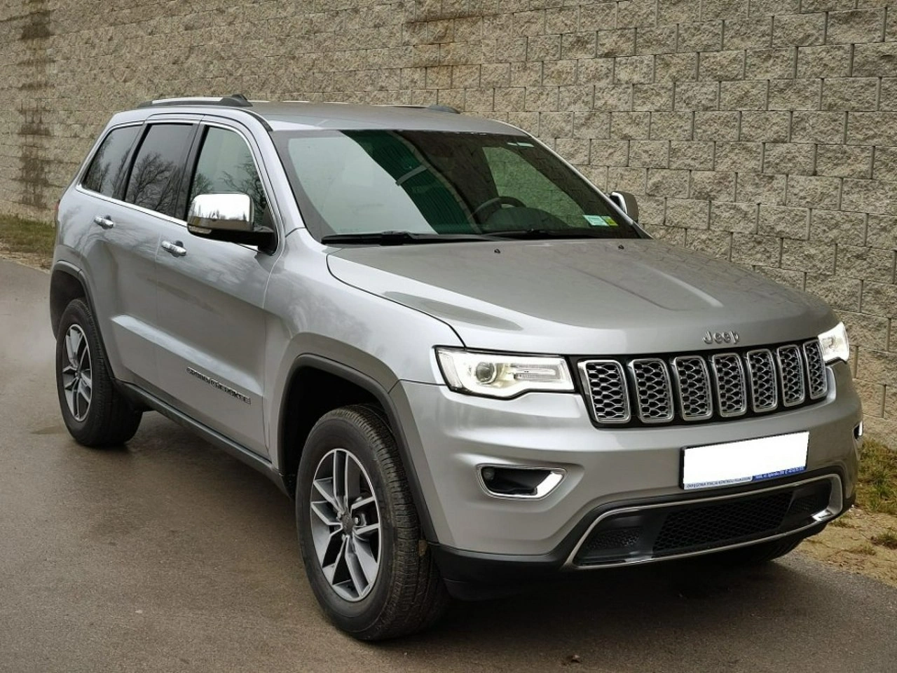 Jeep Grand Cherokee - Główne zdjęcie
