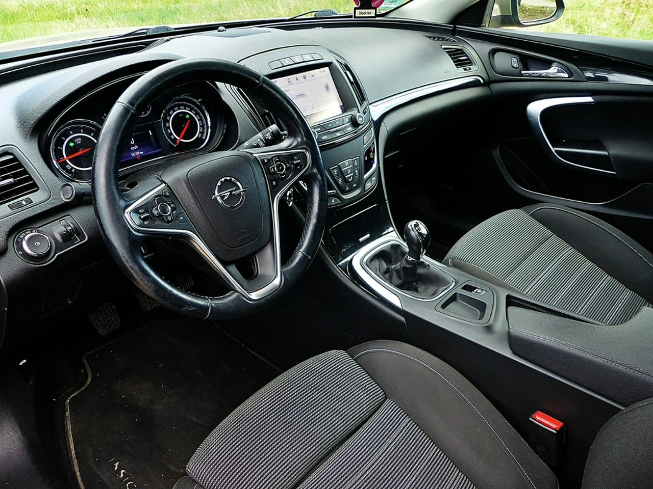 Opel Insignia - Zdjęcie 17