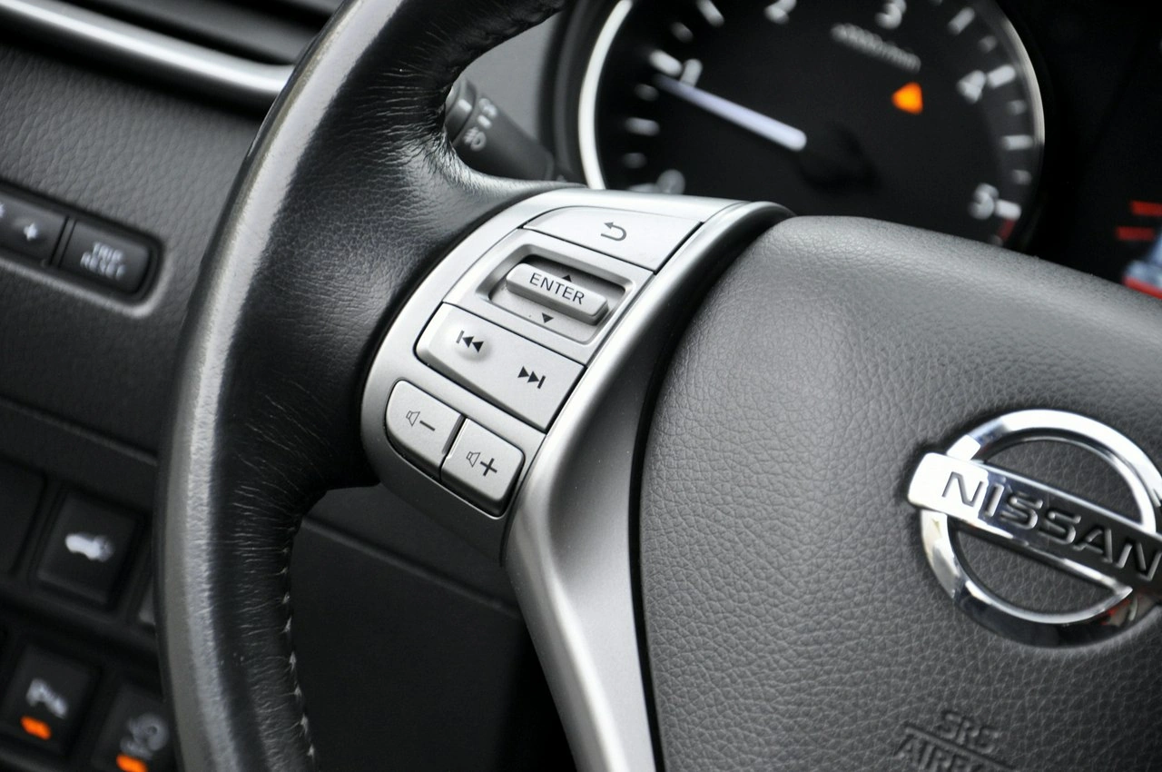 Nissan X-Trail - Zdjęcie 32