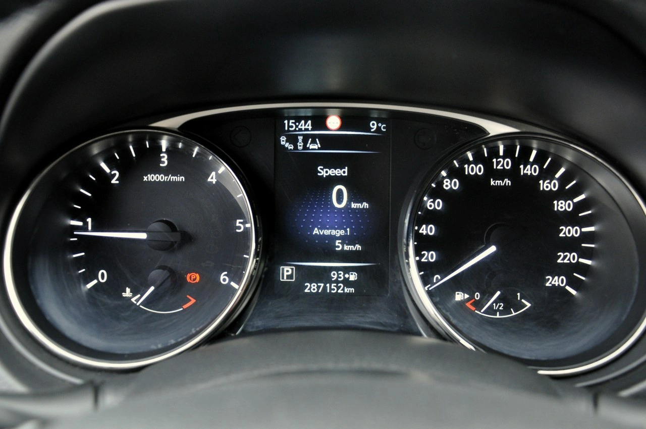 Nissan X-Trail - Zdjęcie 36