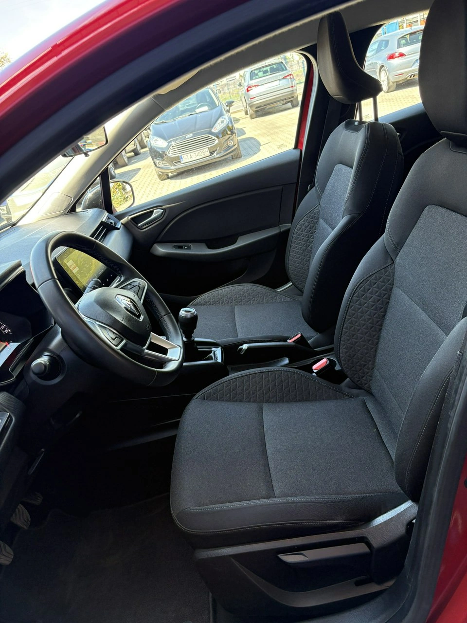 Renault Clio - Zdjęcie 14