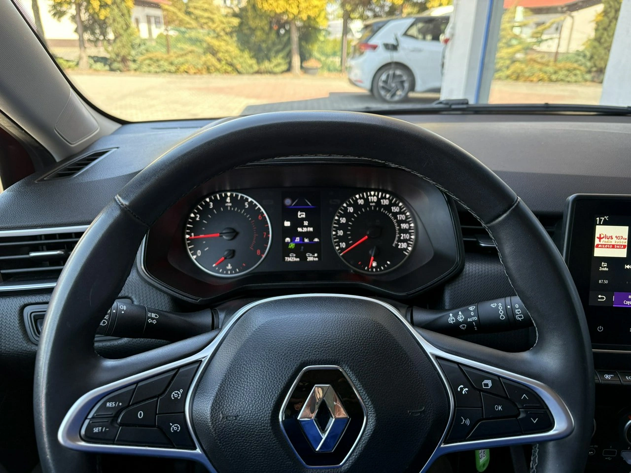 Renault Clio - Zdjęcie 18