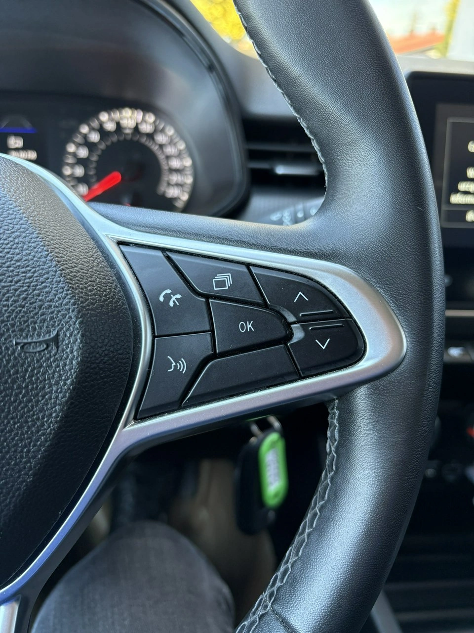 Renault Clio - Zdjęcie 20