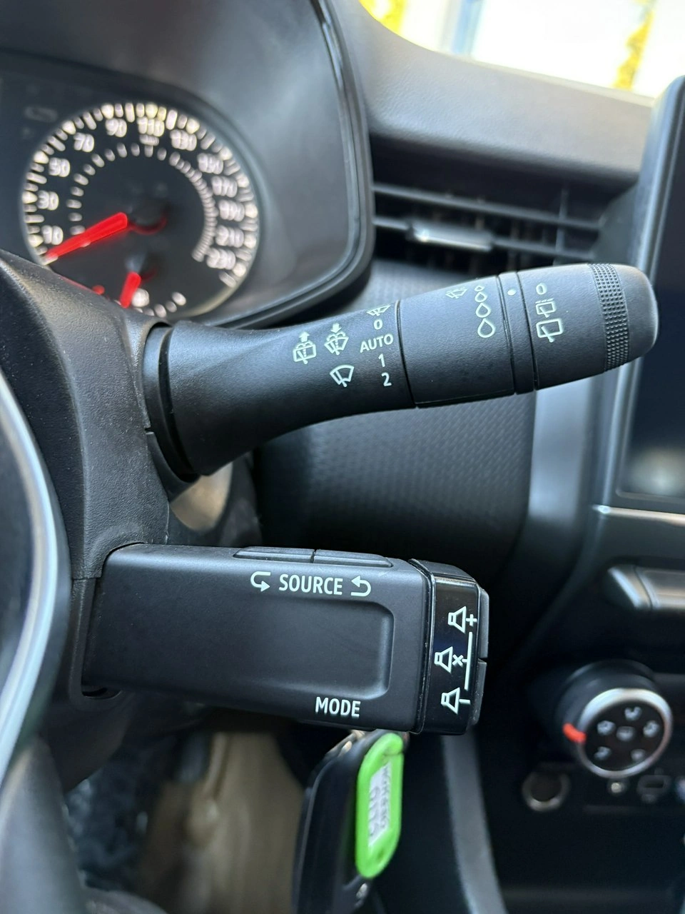 Renault Clio - Zdjęcie 26