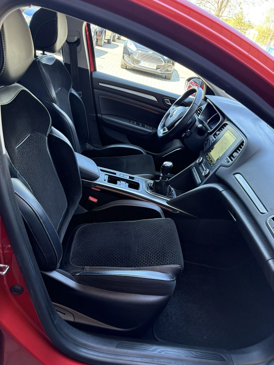 Renault Megane - Zdjęcie 17