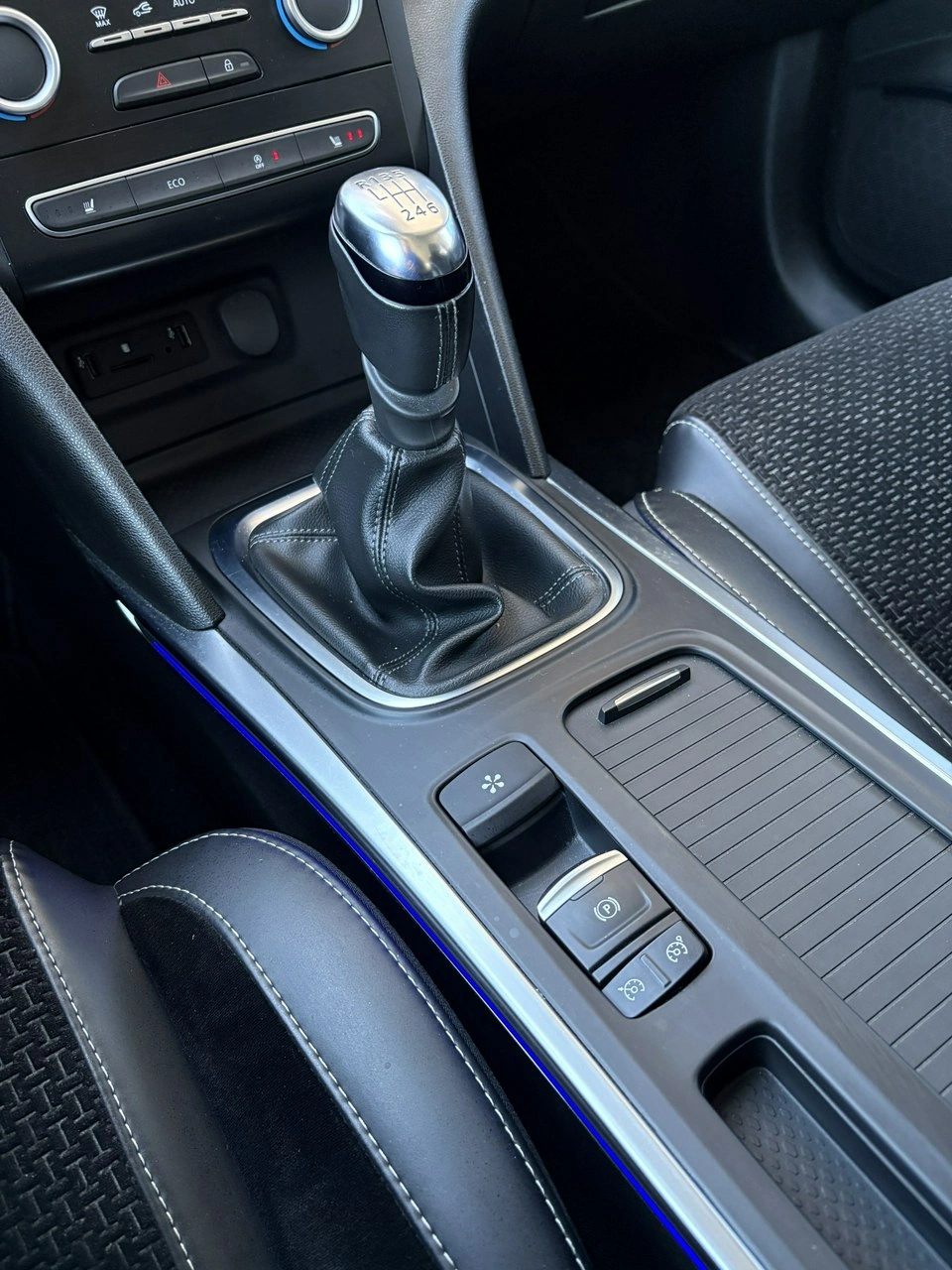 Renault Megane - Zdjęcie 26