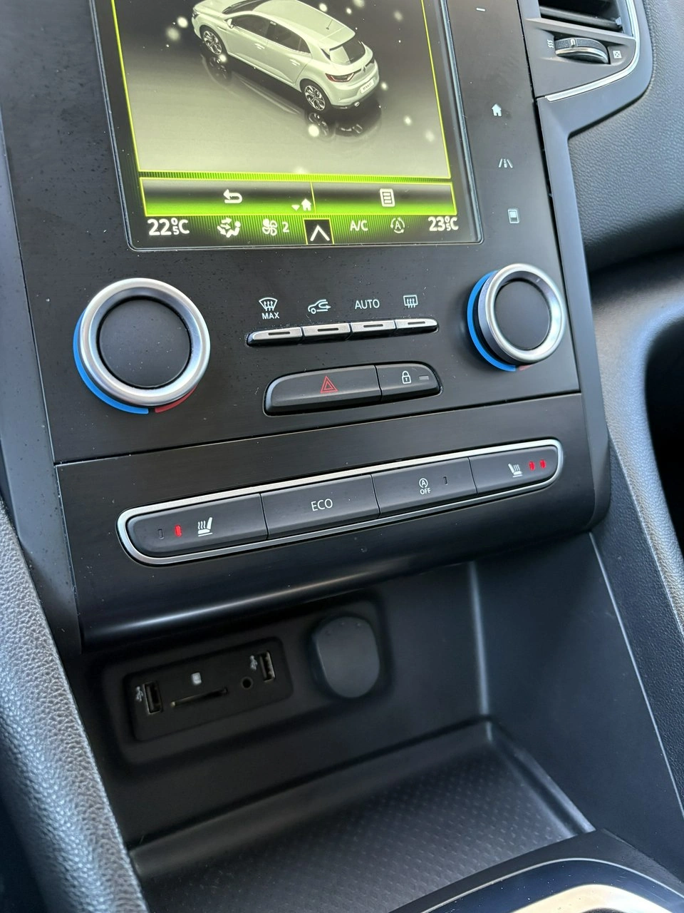 Renault Megane - Zdjęcie 30