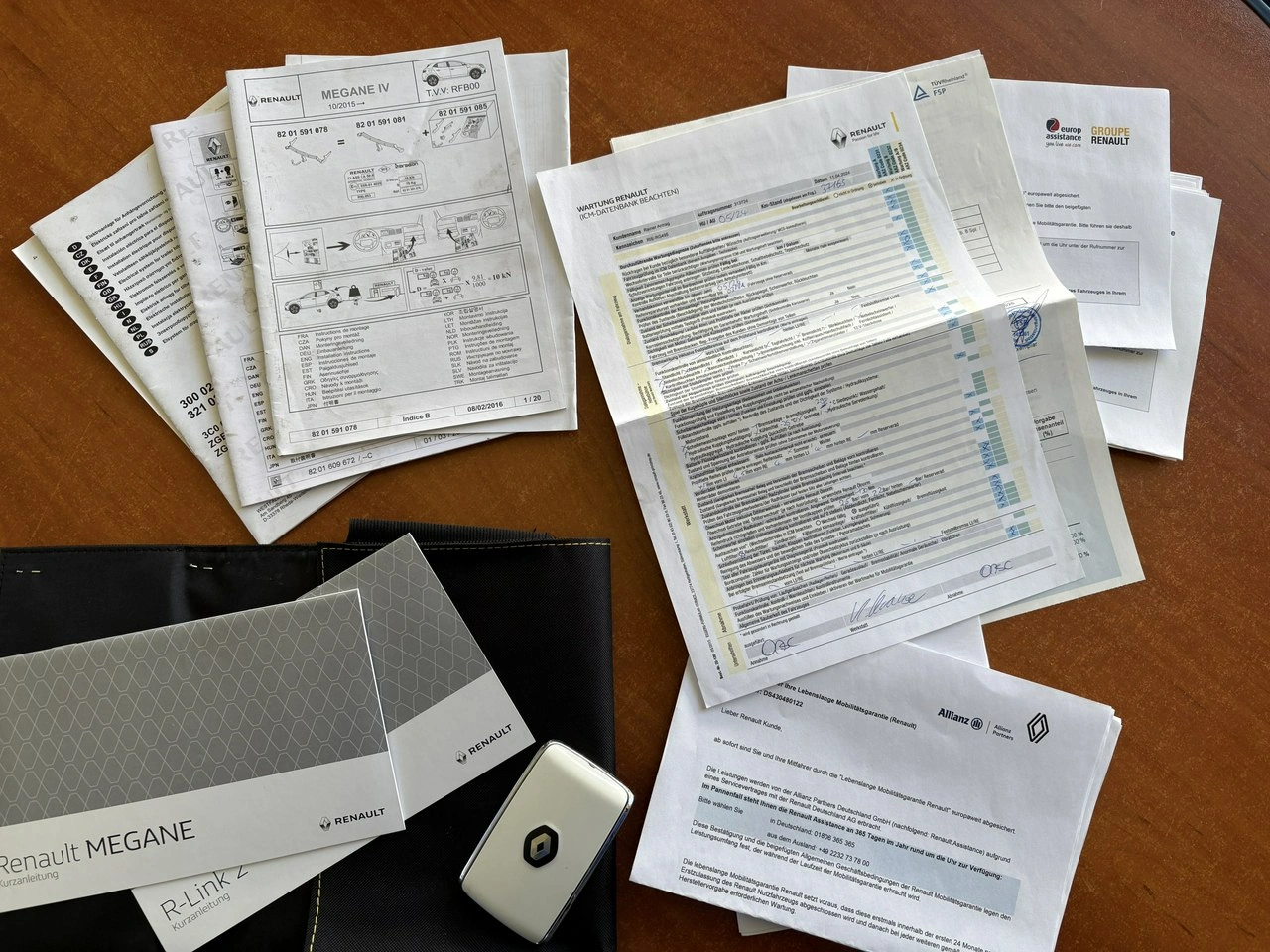 Renault Megane - Zdjęcie 37