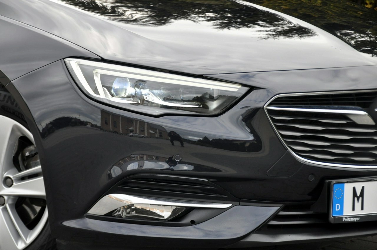 Opel Insignia - Zdjęcie 11
