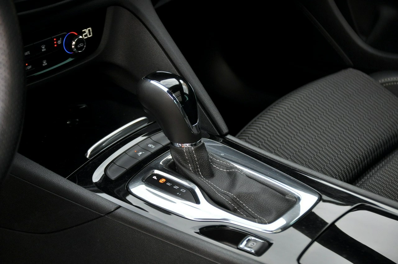 Opel Insignia - Zdjęcie 33