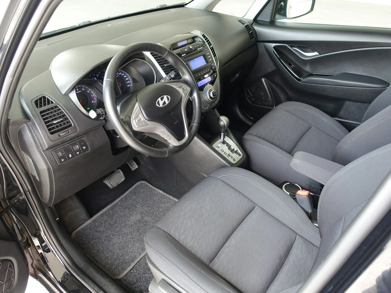 Hyundai ix20 - Zdjęcie 9