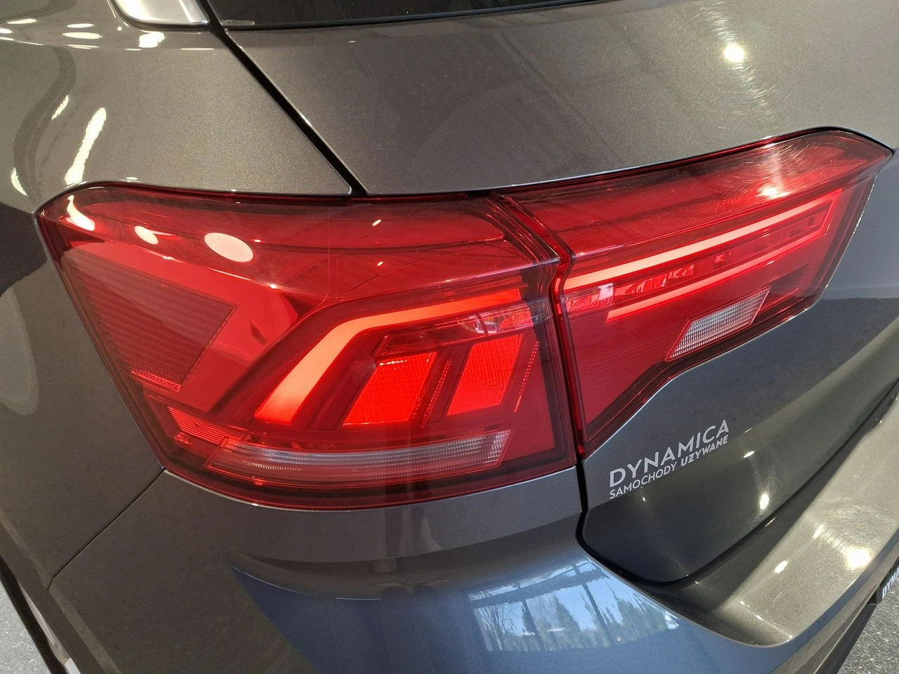 Volkswagen T-Roc - Zdjęcie 10