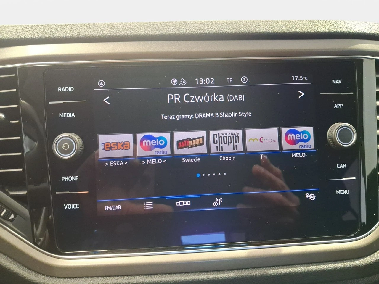 Volkswagen T-Roc - Zdjęcie 23