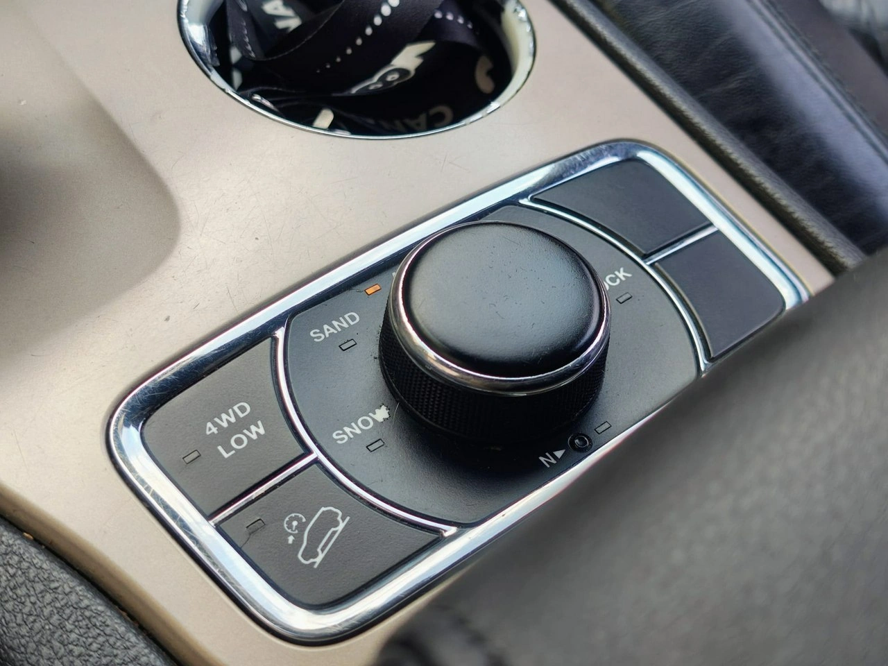 Jeep Grand Cherokee - Zdjęcie 26