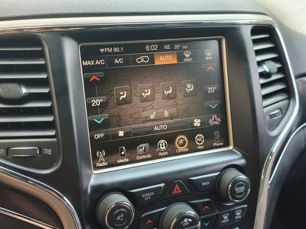 Jeep Grand Cherokee - Zdjęcie 8