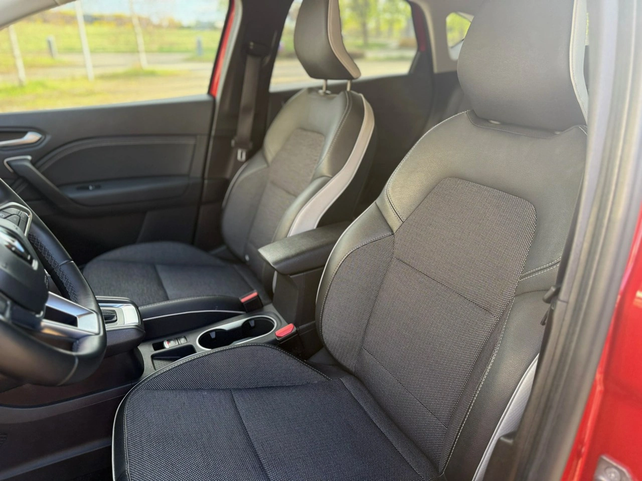 Renault Captur - Zdjęcie 15