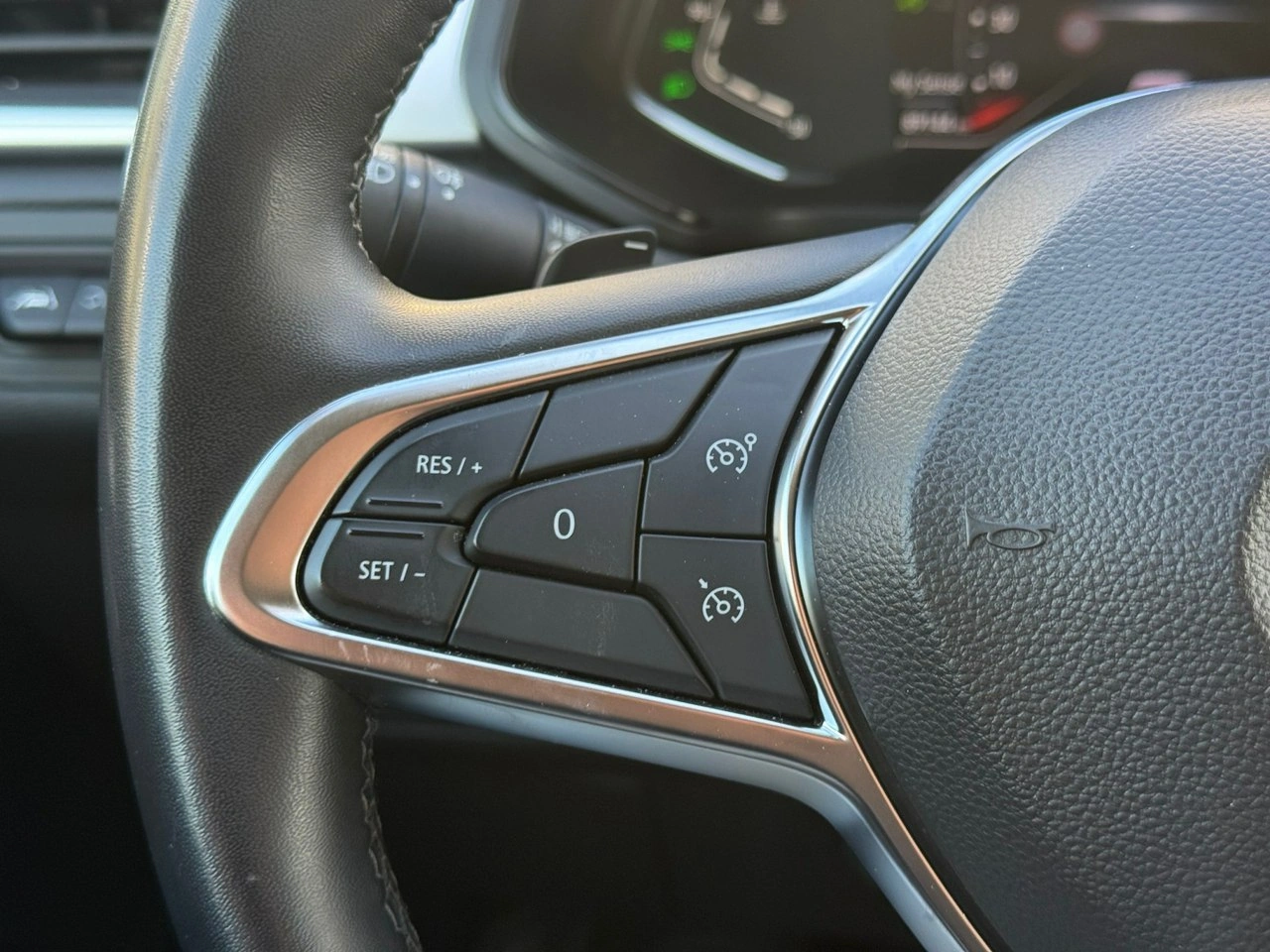 Renault Captur - Zdjęcie 20