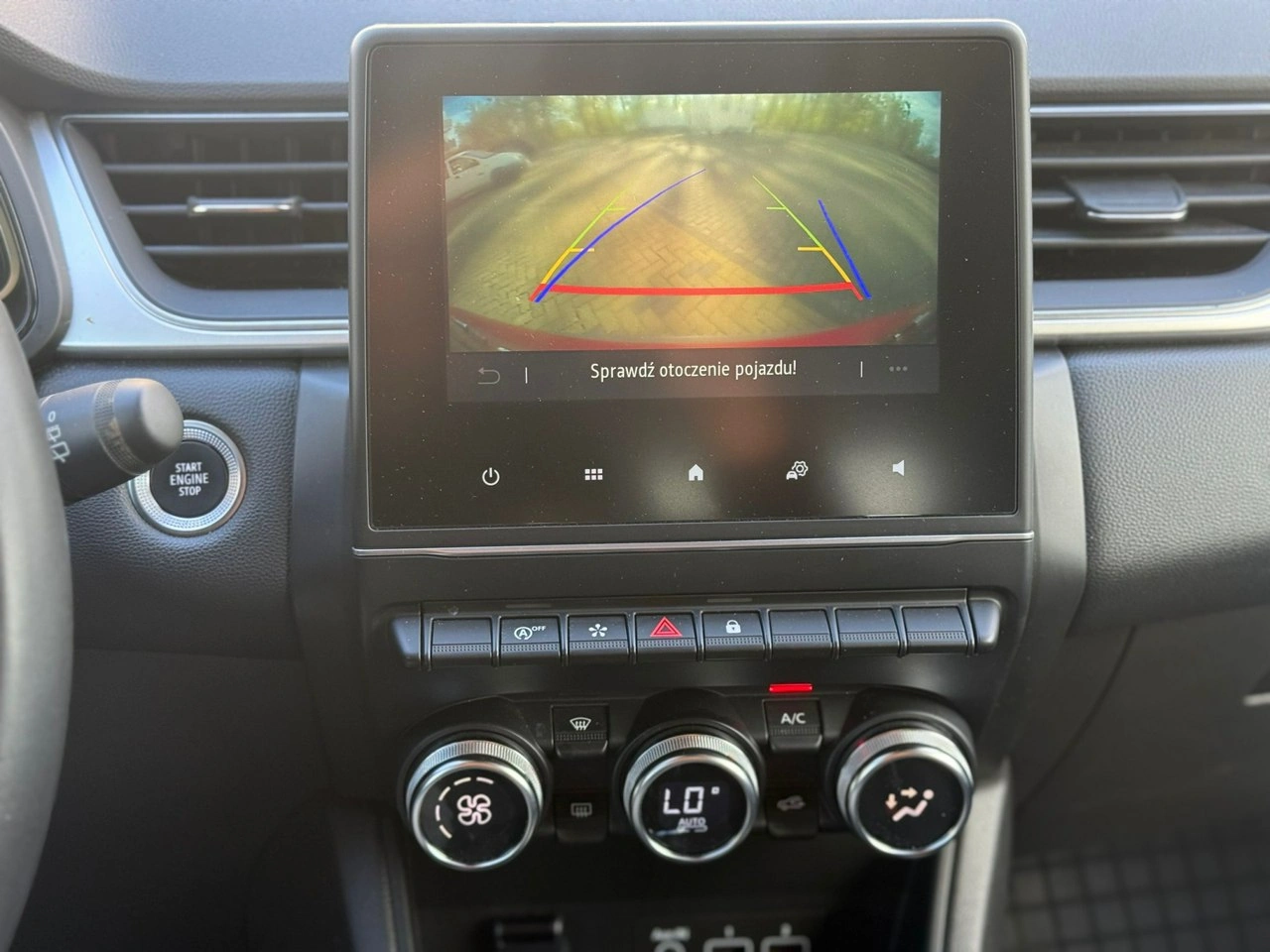 Renault Captur - Zdjęcie 24