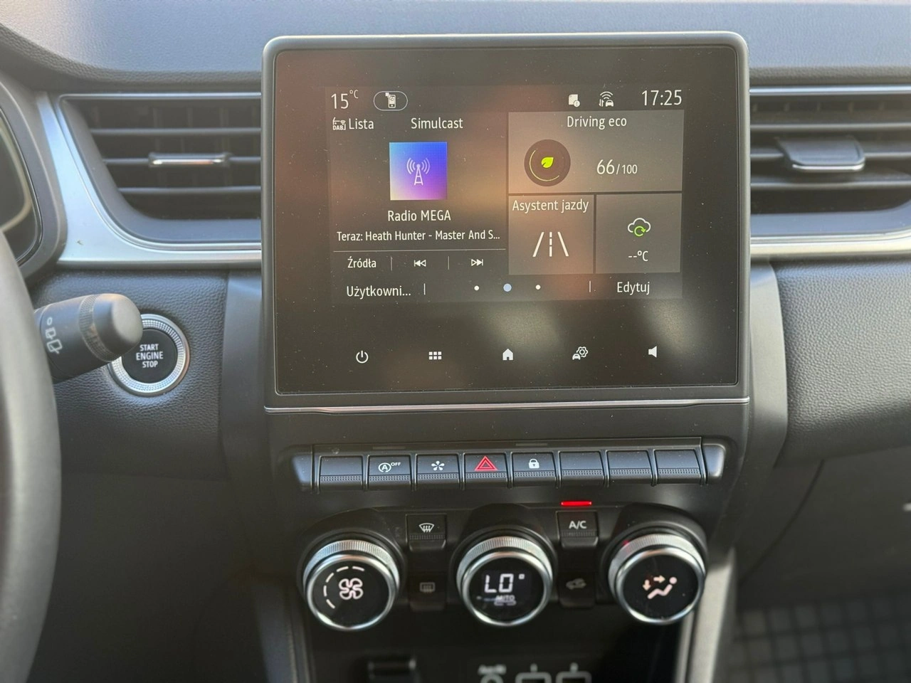 Renault Captur - Zdjęcie 25