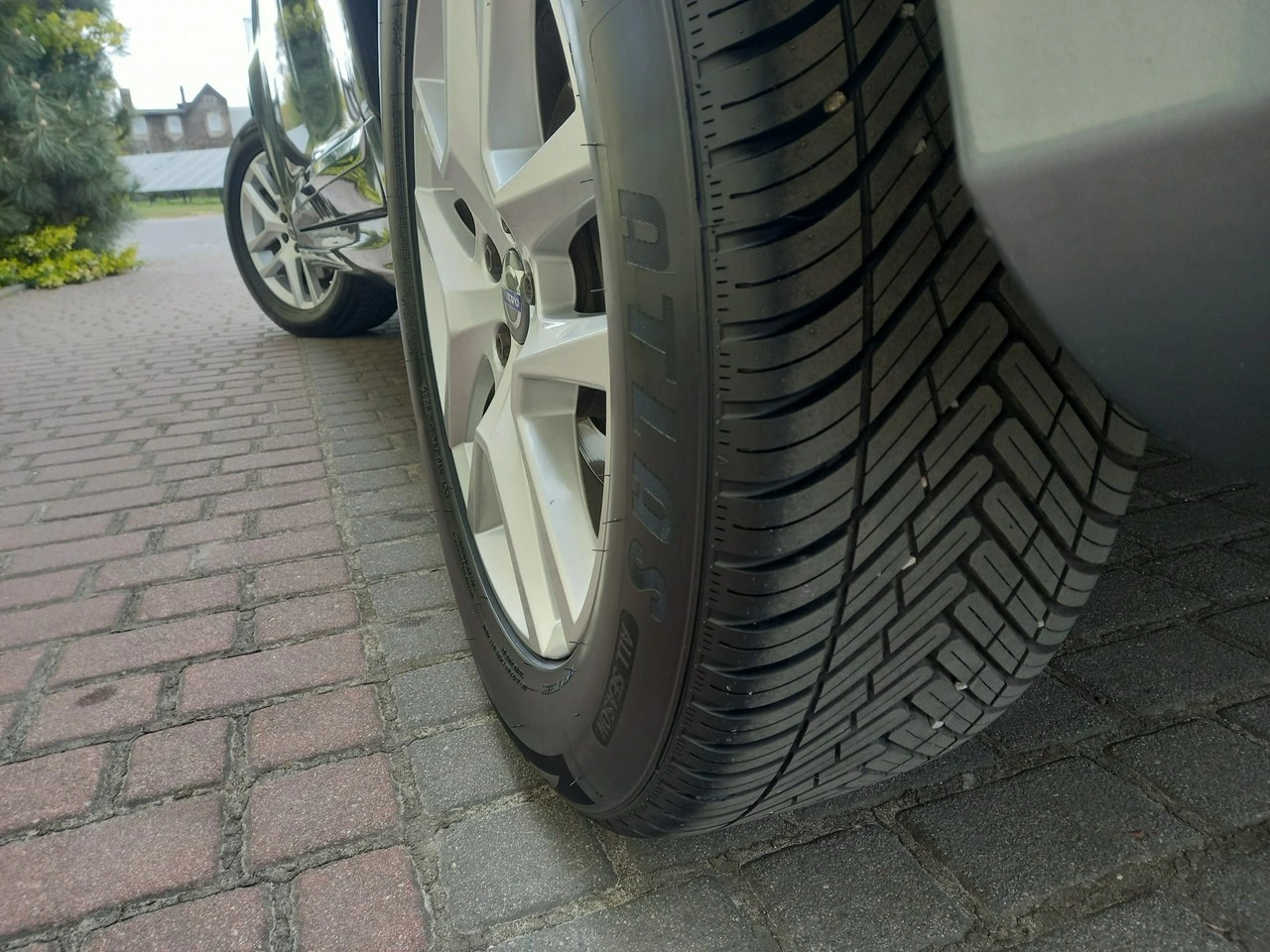 Volvo XC 60 - Zdjęcie 9