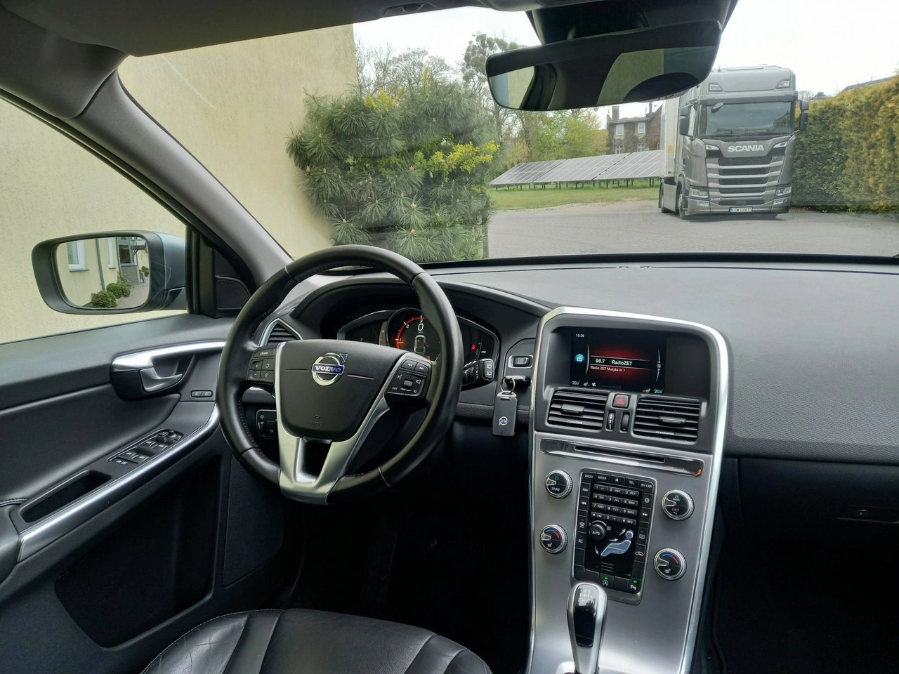 Volvo XC 60 - Zdjęcie 25