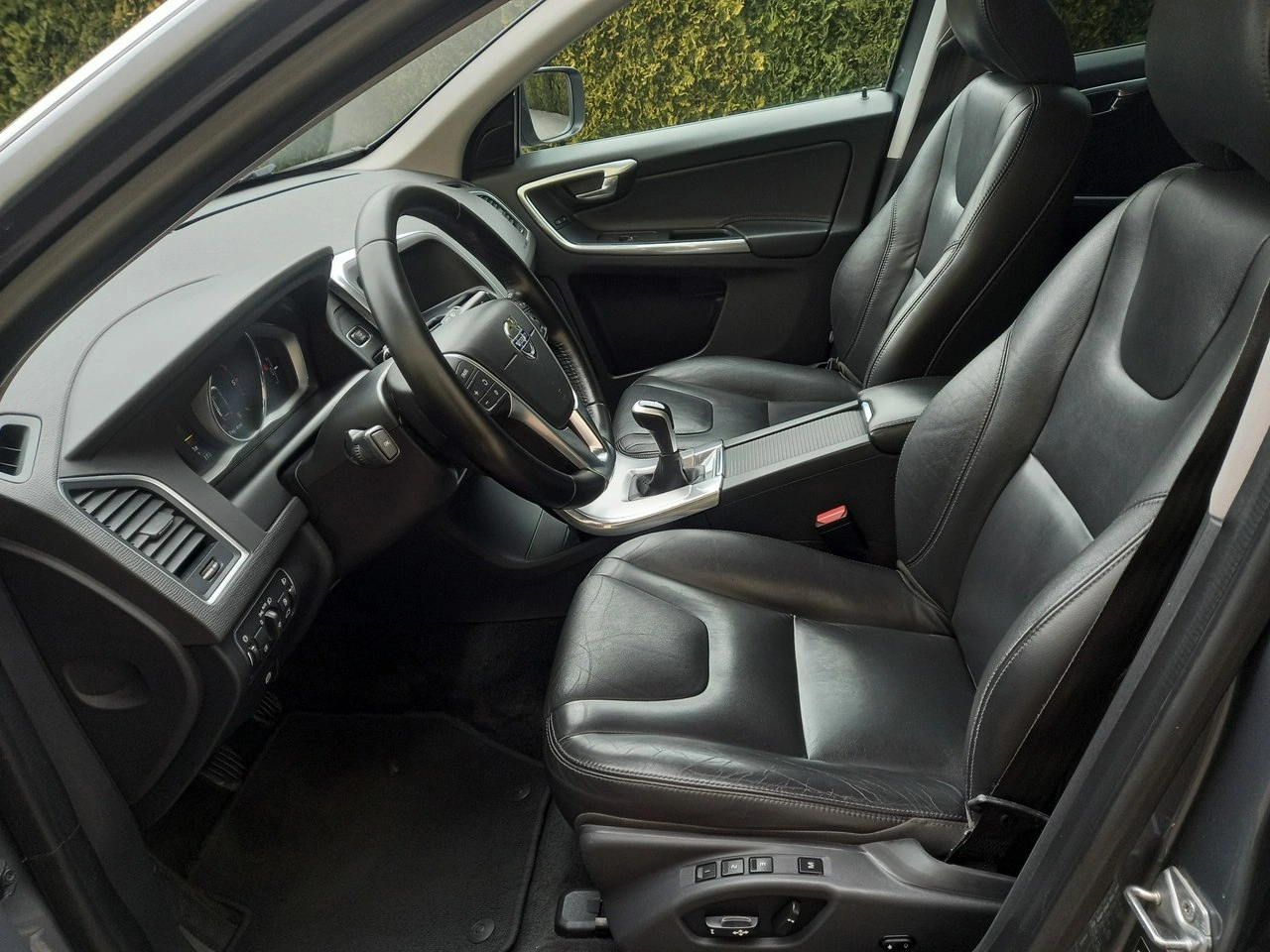 Volvo XC 60 - Zdjęcie 30