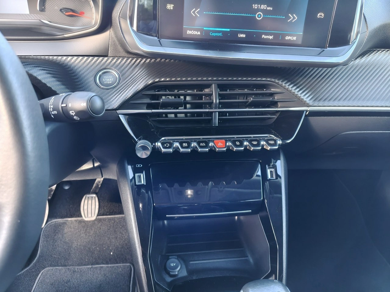 Peugeot 2008 - Zdjęcie 11