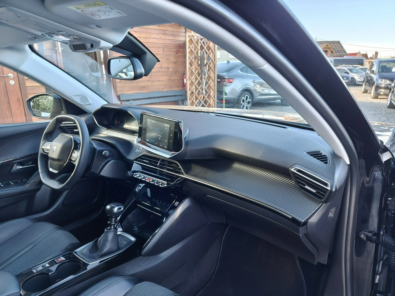 Peugeot 2008 - Zdjęcie 20