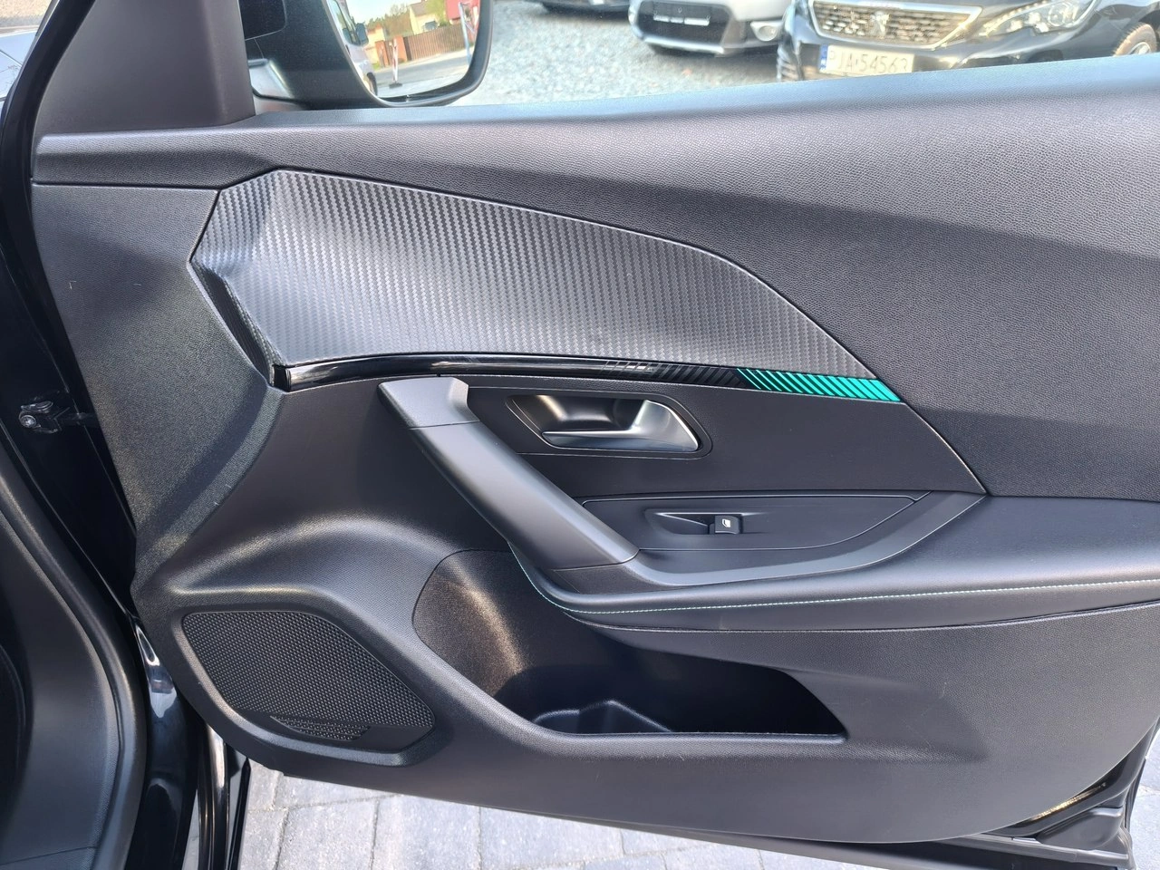 Peugeot 2008 - Zdjęcie 21