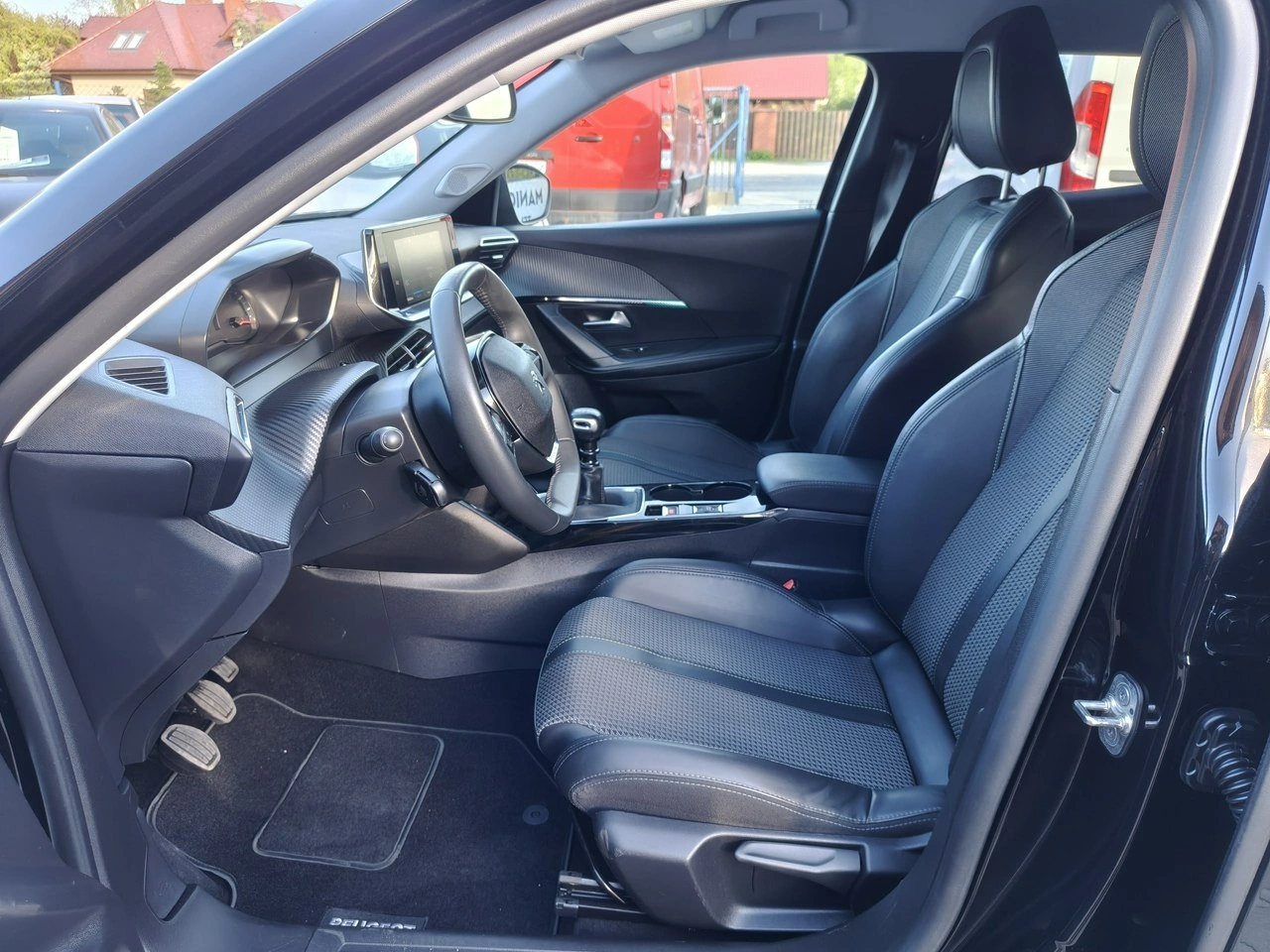 Peugeot 2008 - Zdjęcie 6