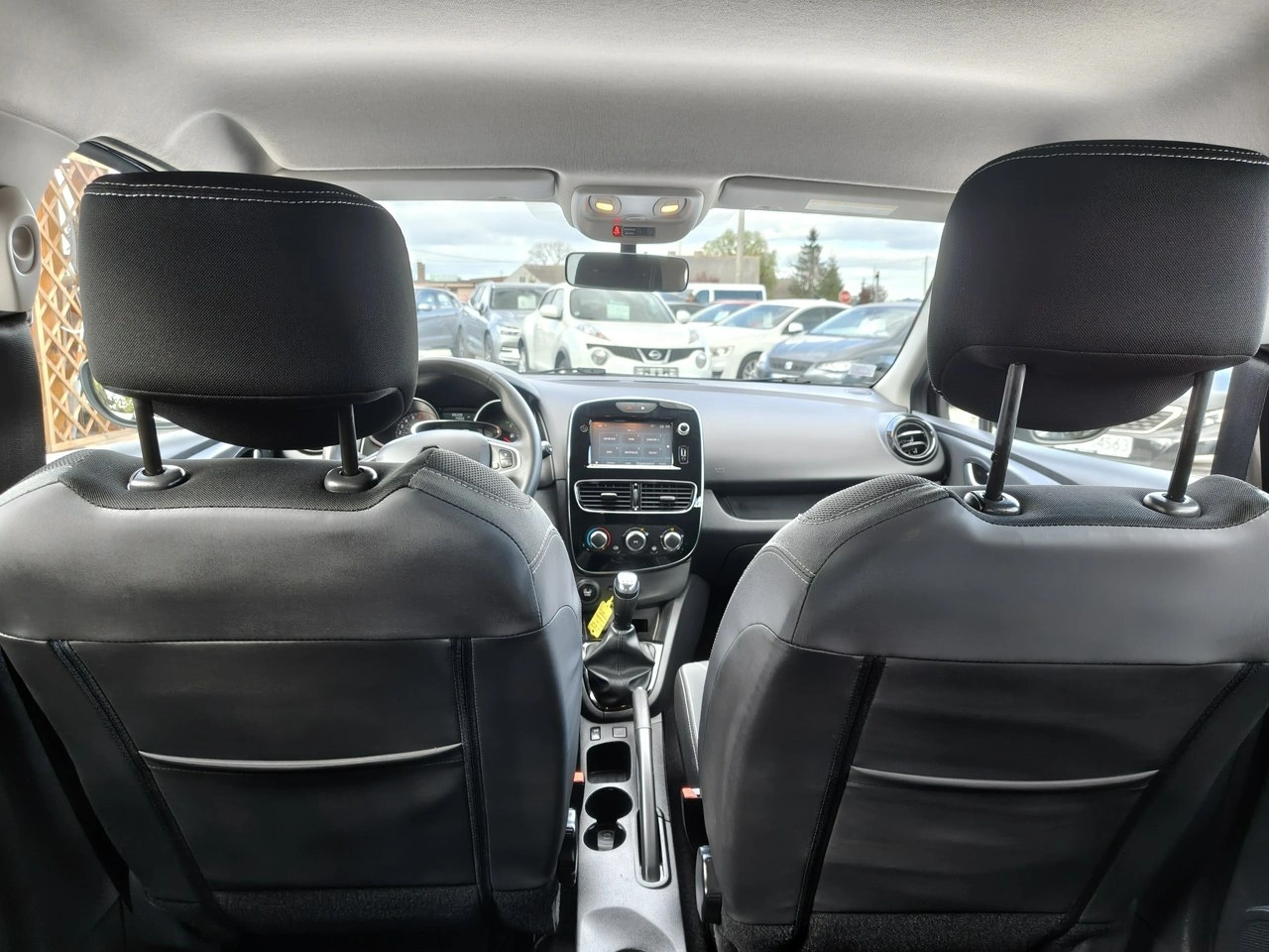 Renault Clio - Zdjęcie 16