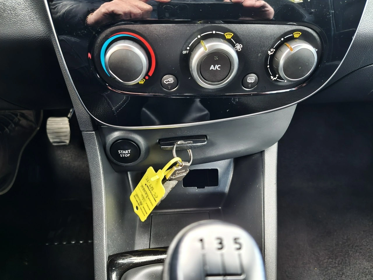 Renault Clio - Zdjęcie 11