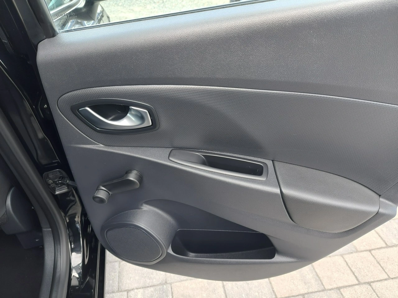 Renault Clio - Zdjęcie 24