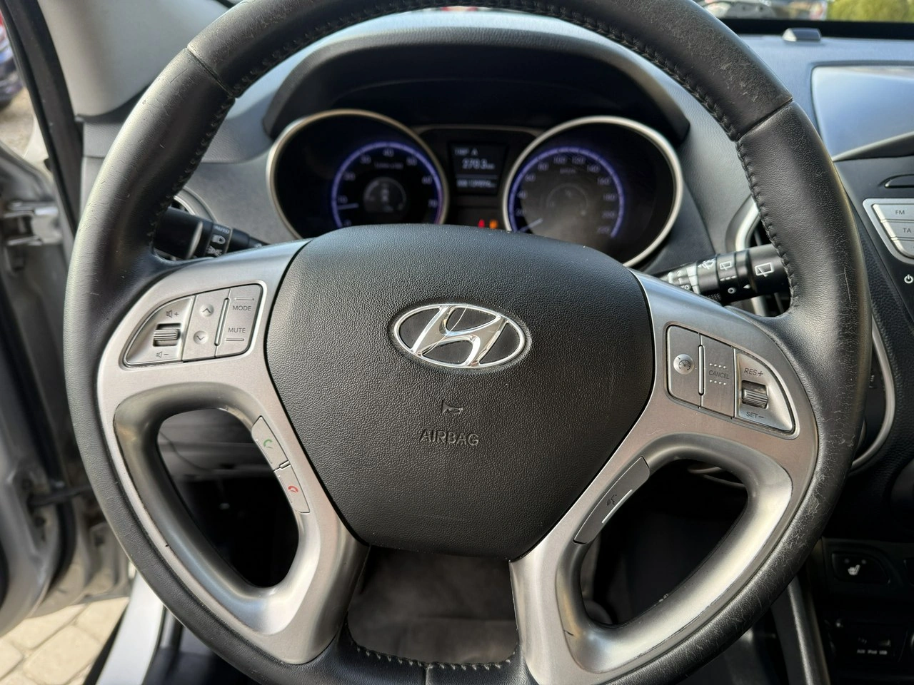 Hyundai ix35 - Zdjęcie 15