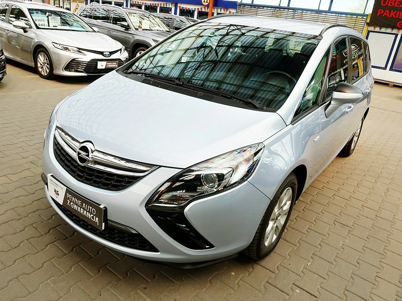 Opel Zafira - Zdjęcie 53