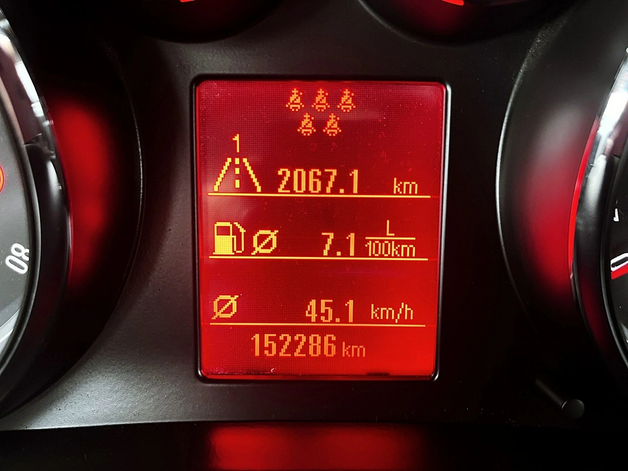 Opel Zafira - Zdjęcie 38