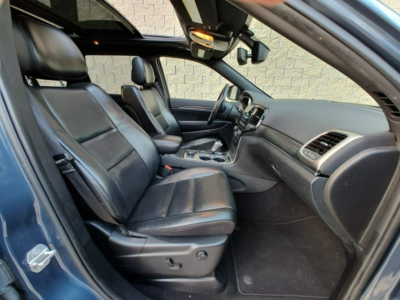 Jeep Grand Cherokee - Zdjęcie 10