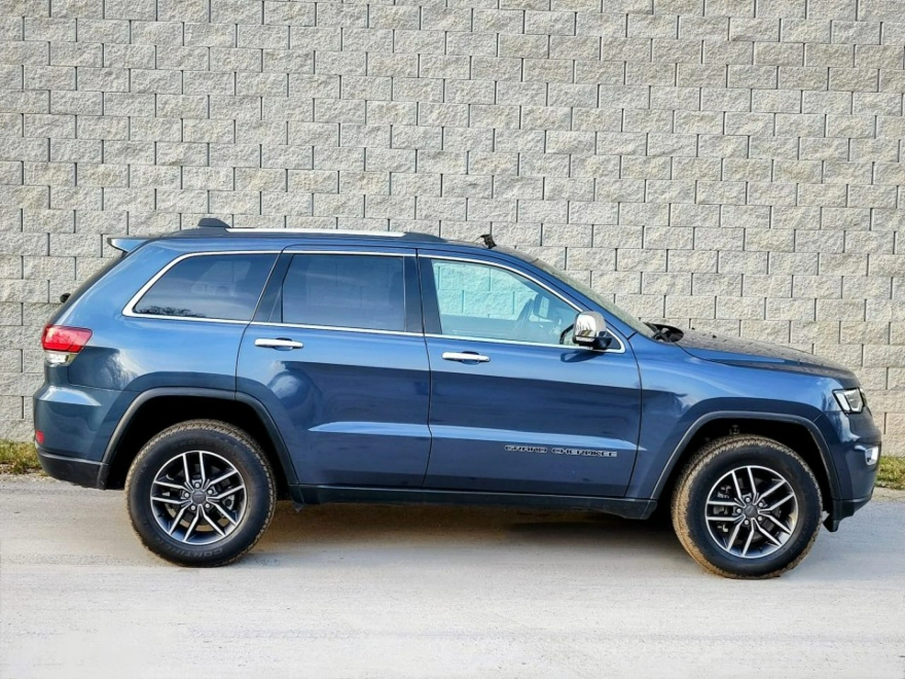 Jeep Grand Cherokee - Zdjęcie 4