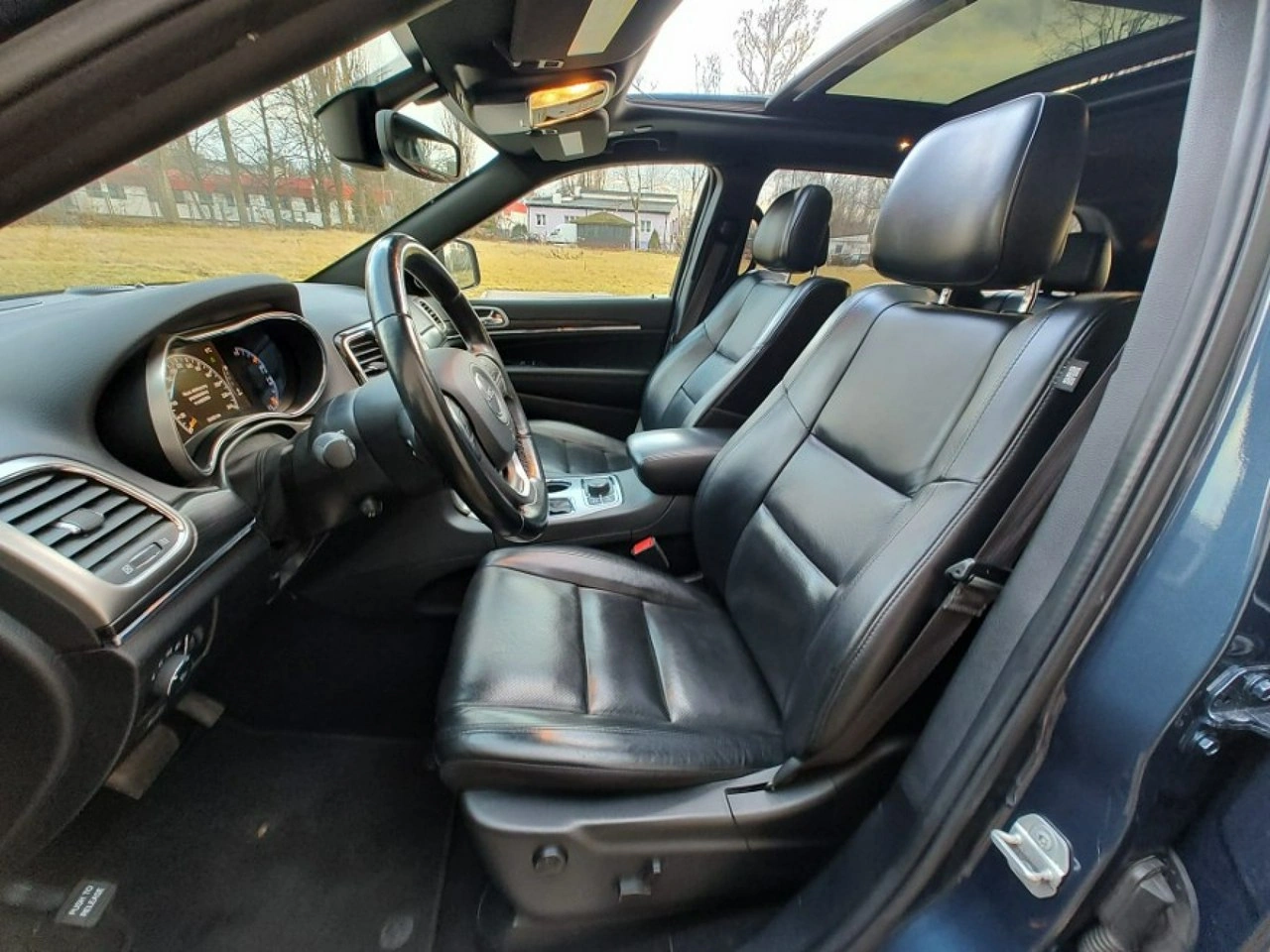 Jeep Grand Cherokee - Zdjęcie 9