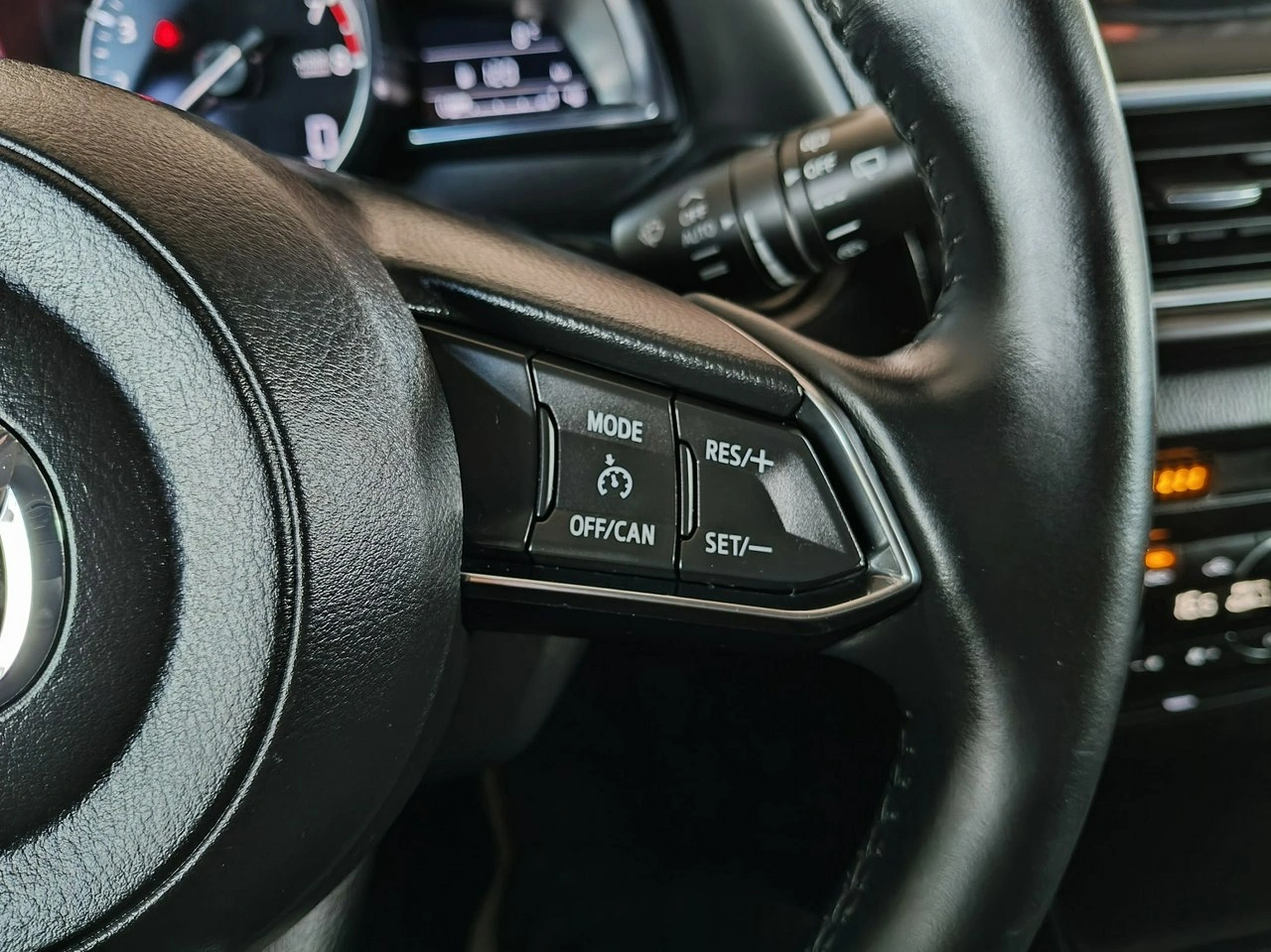 Mazda 3 - Zdjęcie 25