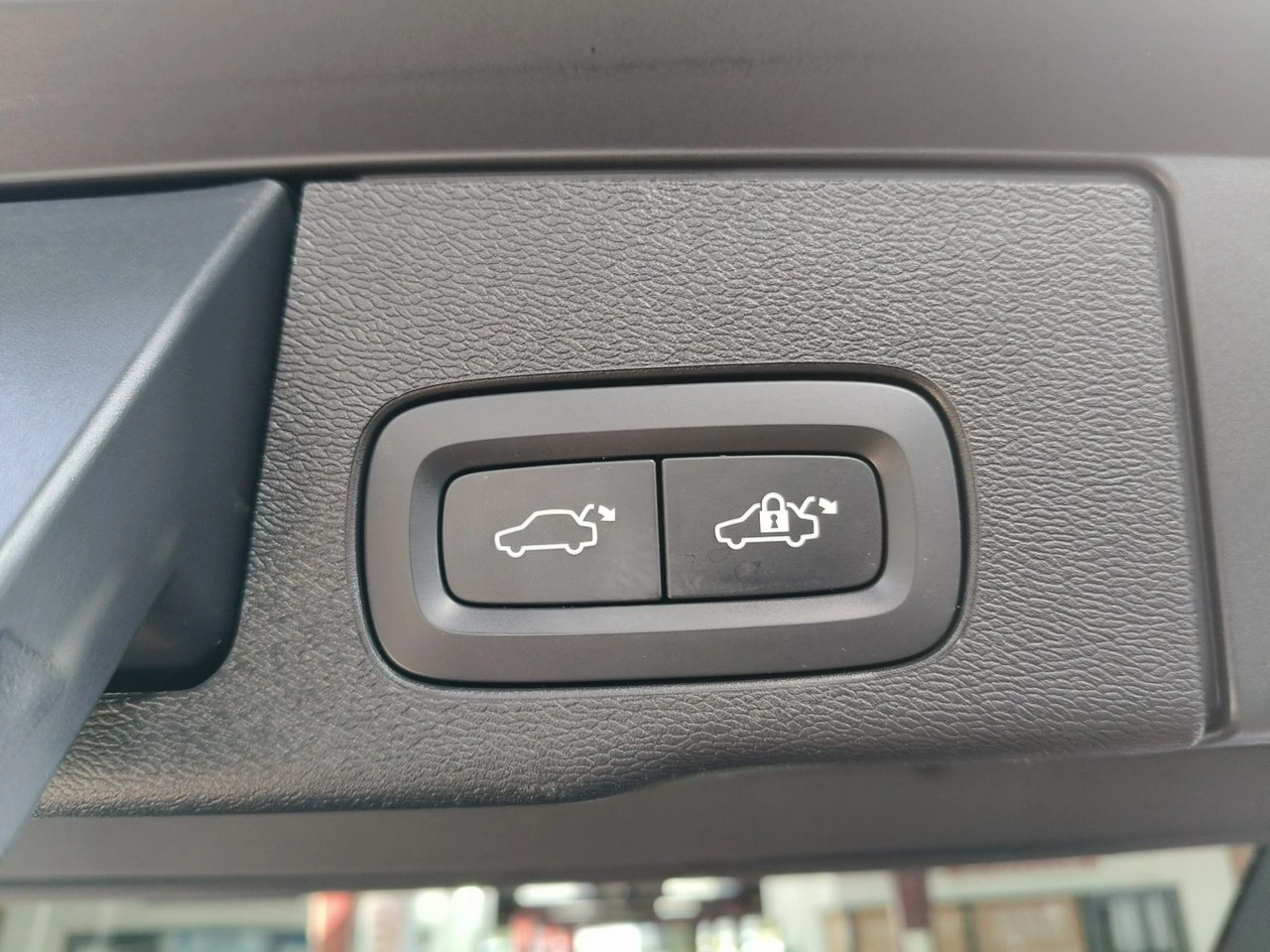 Volvo XC 60 - Zdjęcie 15