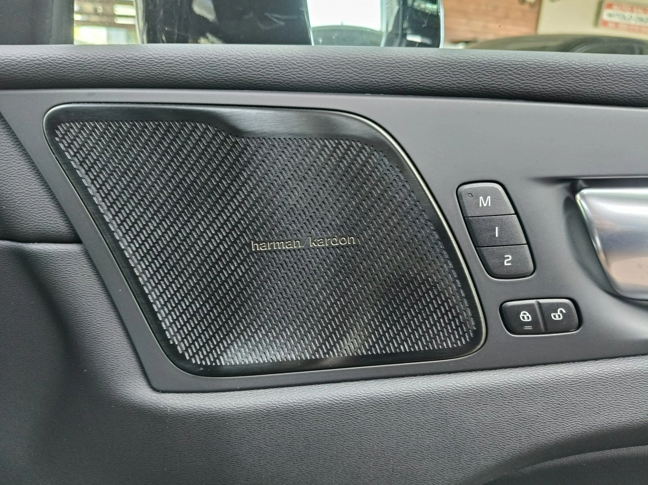 Volvo XC 60 - Zdjęcie 21