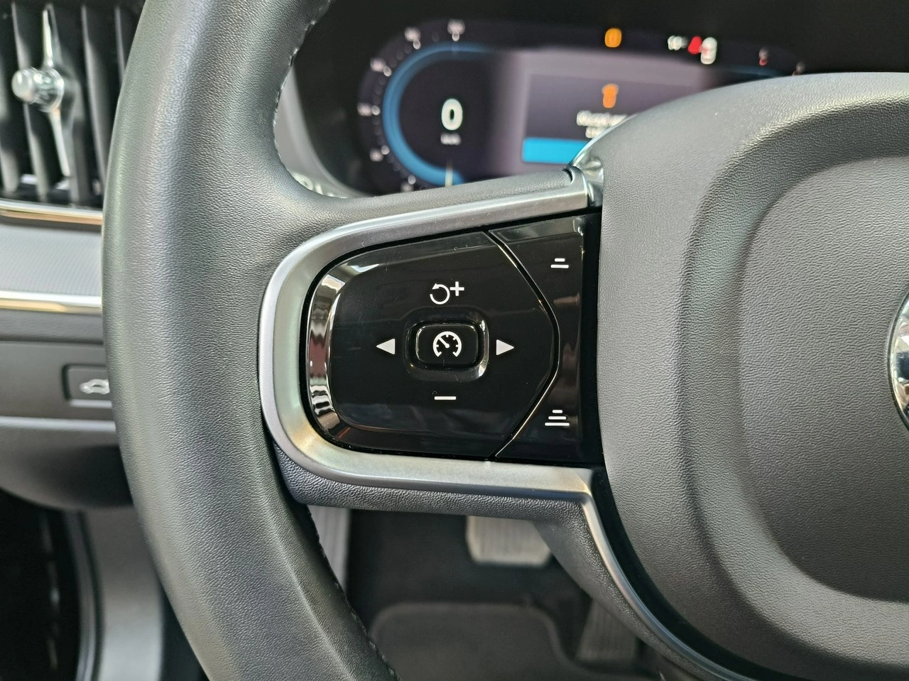Volvo XC 60 - Zdjęcie 26