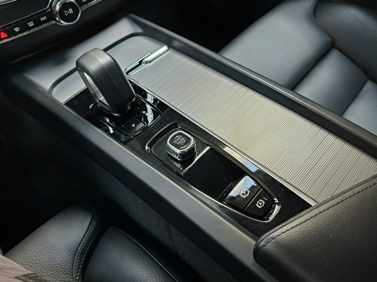 Volvo XC 60 - Zdjęcie 36