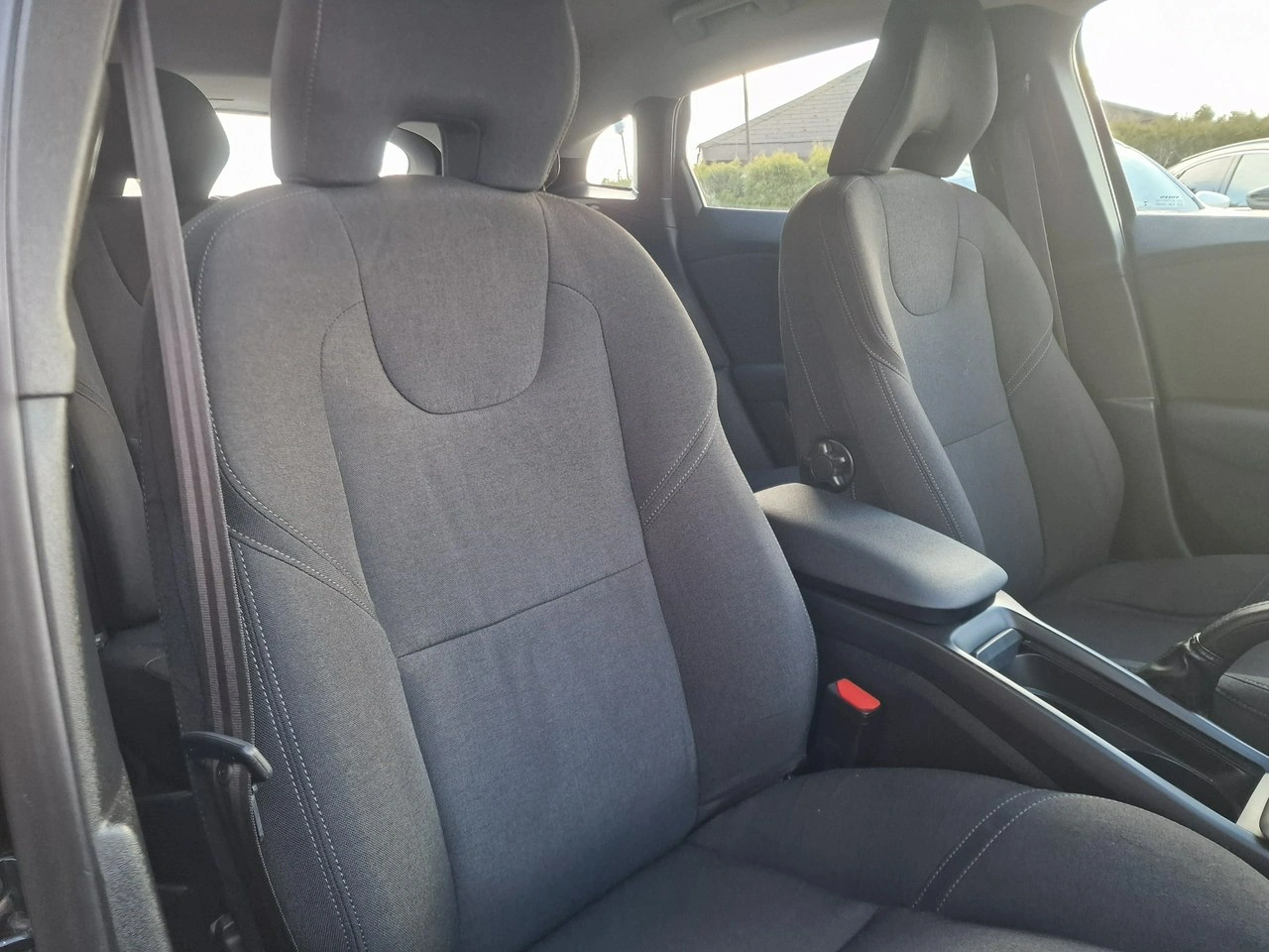 Volvo V40 - Zdjęcie 20