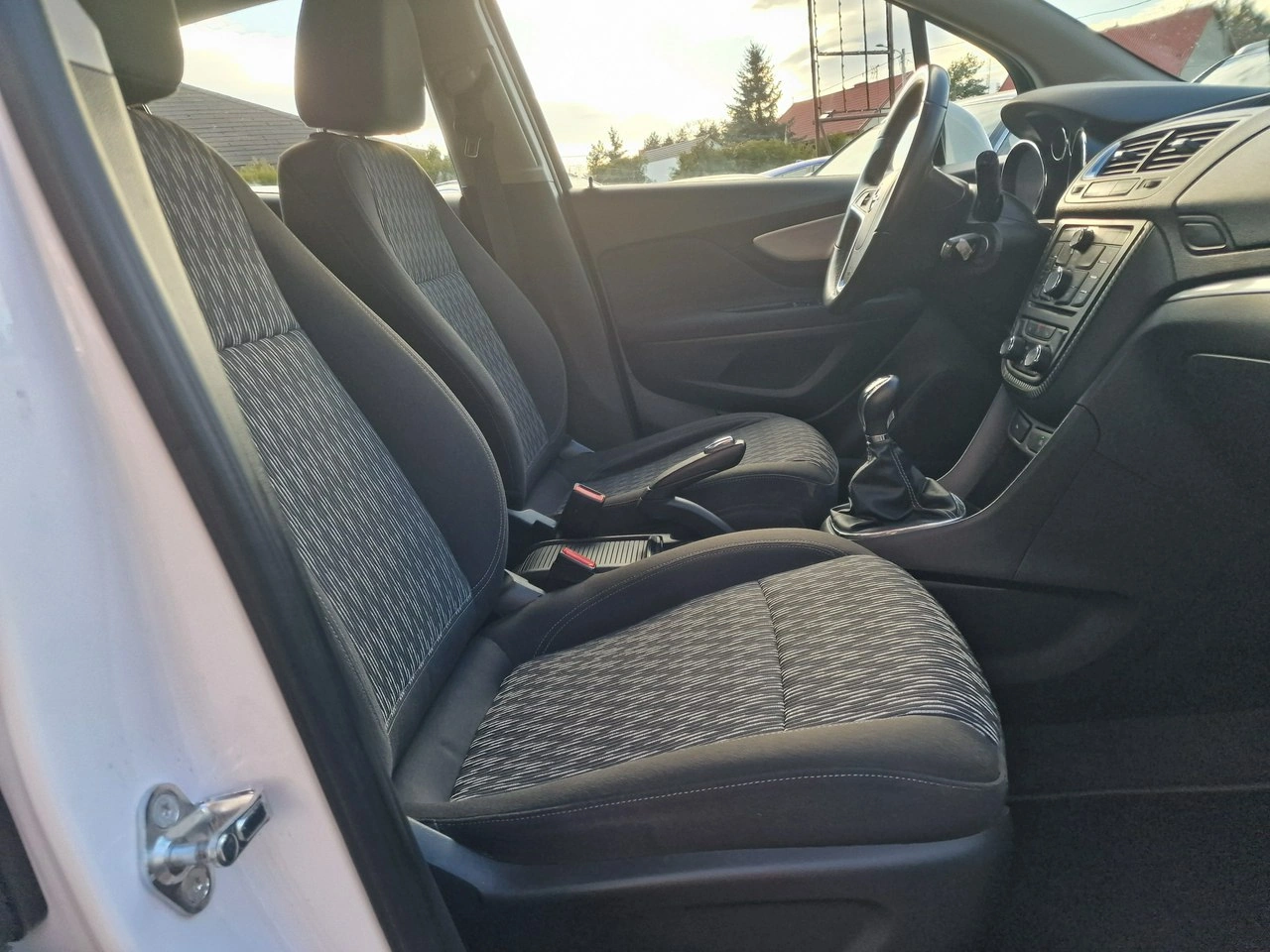 Opel Mokka - Zdjęcie 24
